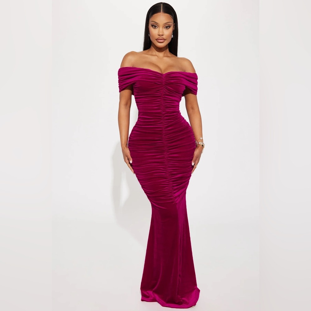Karissa Velvet Maxi Evening Dress - Fuchsia